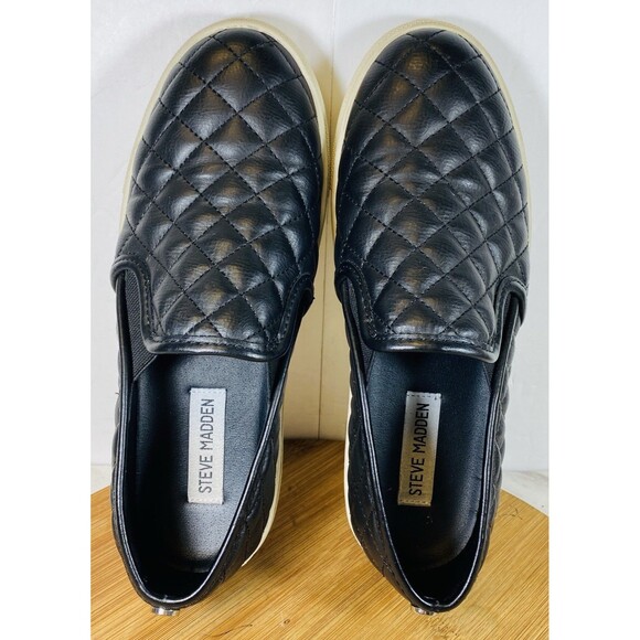 Steve Madden Women’s Ecentrcq Sneaker Slip On Shoes Quilted Black  Size 7.5M - Picture 5 of 6